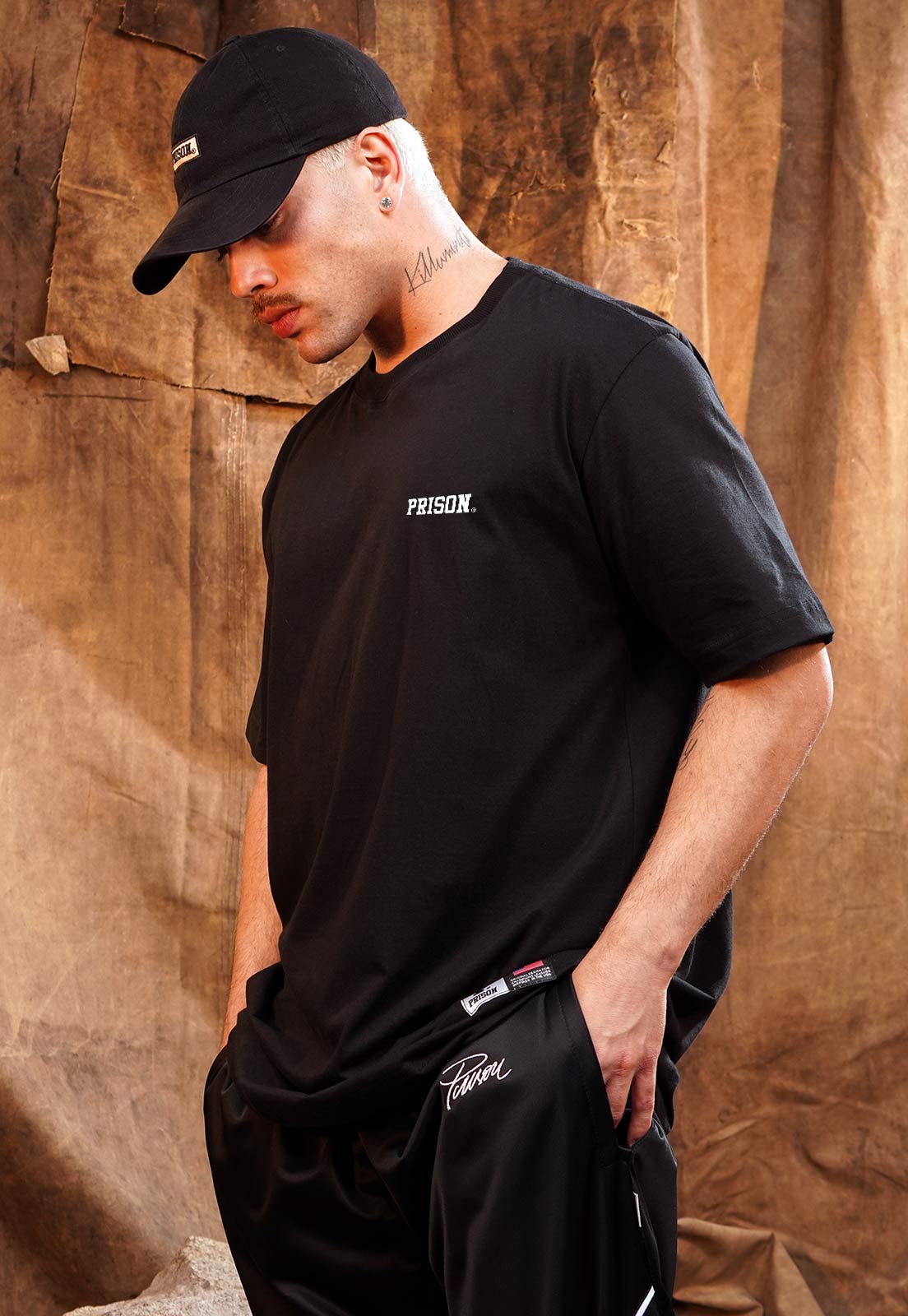 Street wear: Onde comprar roupas descoladas e com bom preço