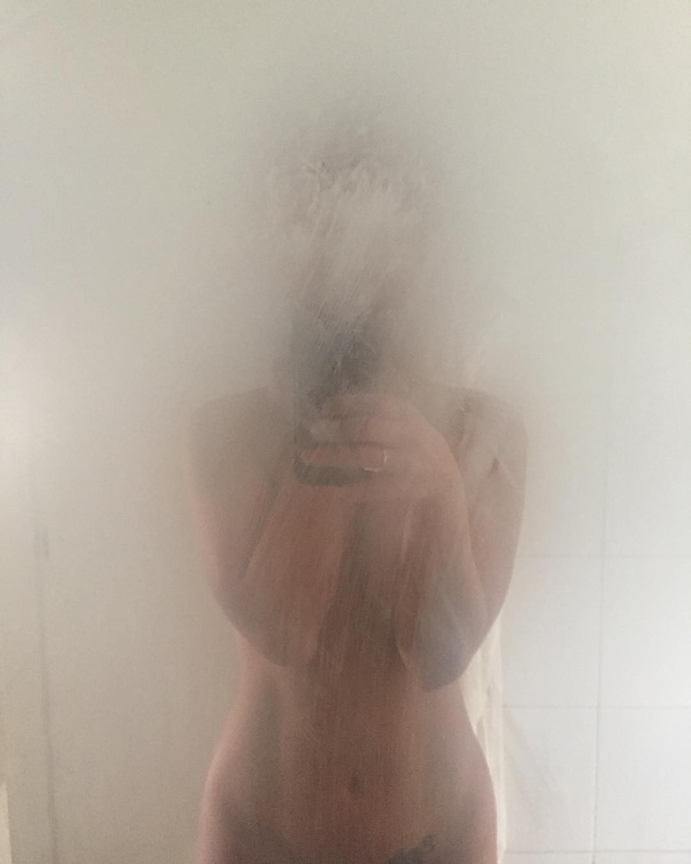 Fotos de Camila Rodrigues nua causam alvoroço na internet:confira!