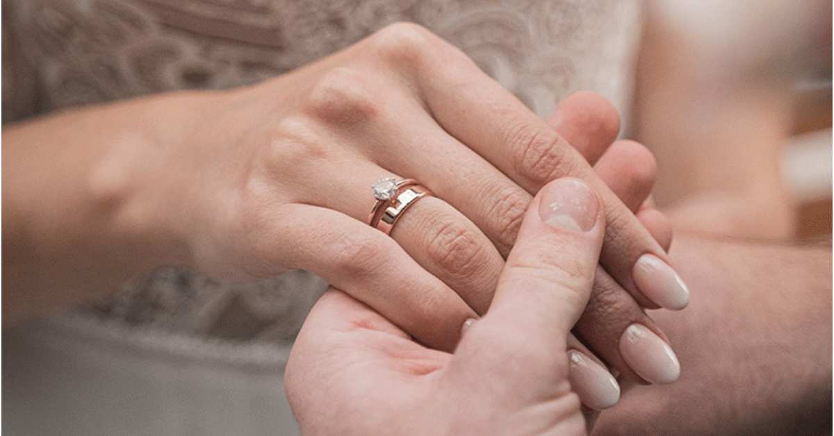 Alianças de casamento tradicionais ou modernas: qual escolher?