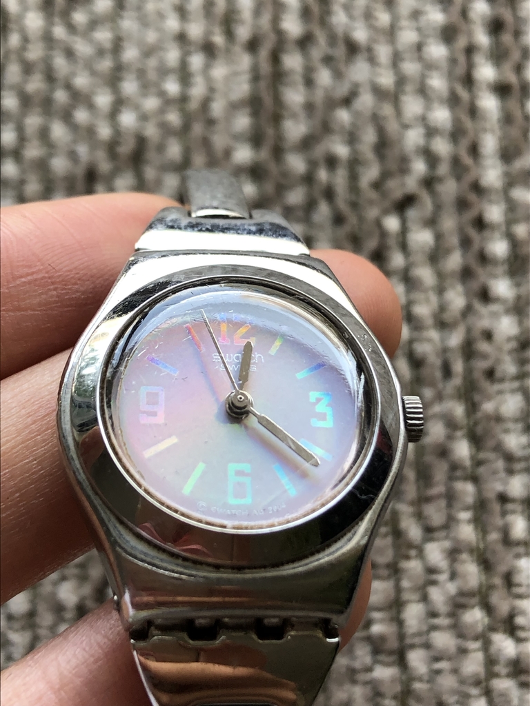 Qual o preço médio de um Swatch Irony? Saiba os valores e como economizar.