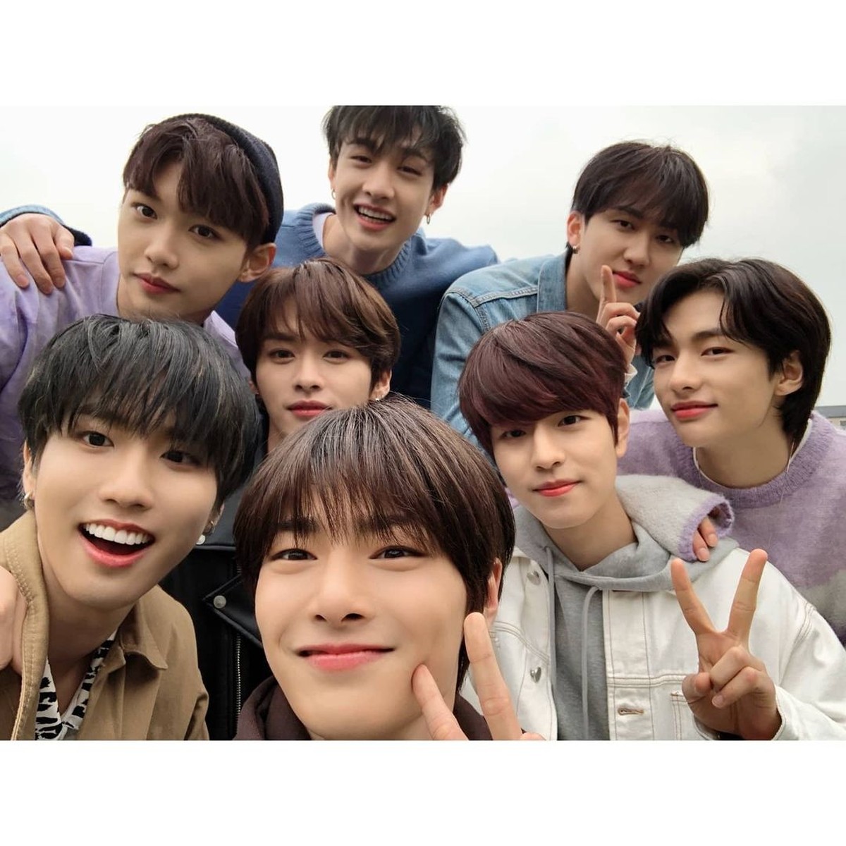 Quem é quem no Stray Kids? Conheça os integrantes aqui!