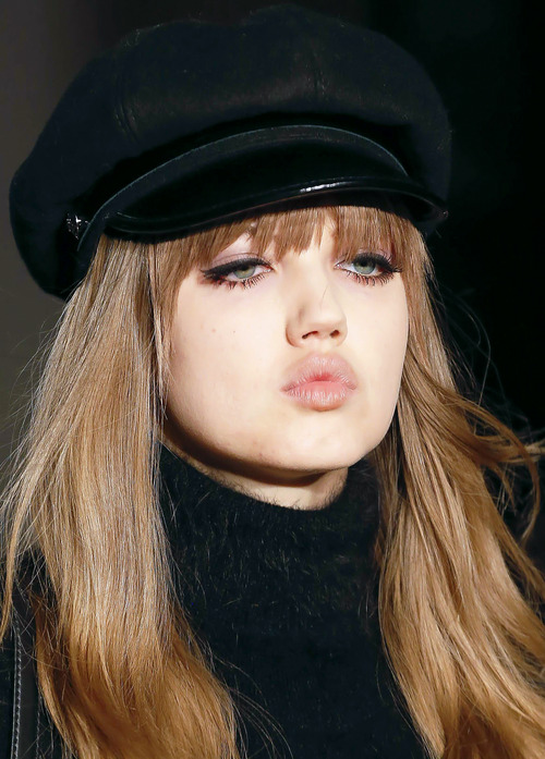 Fotos e curiosidades sobre Lindsey Wixson Model!