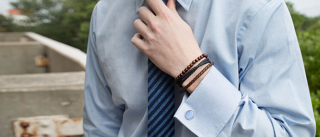 Melhores pulseiras para homens: Confira opções estilosas para usar no dia a dia.