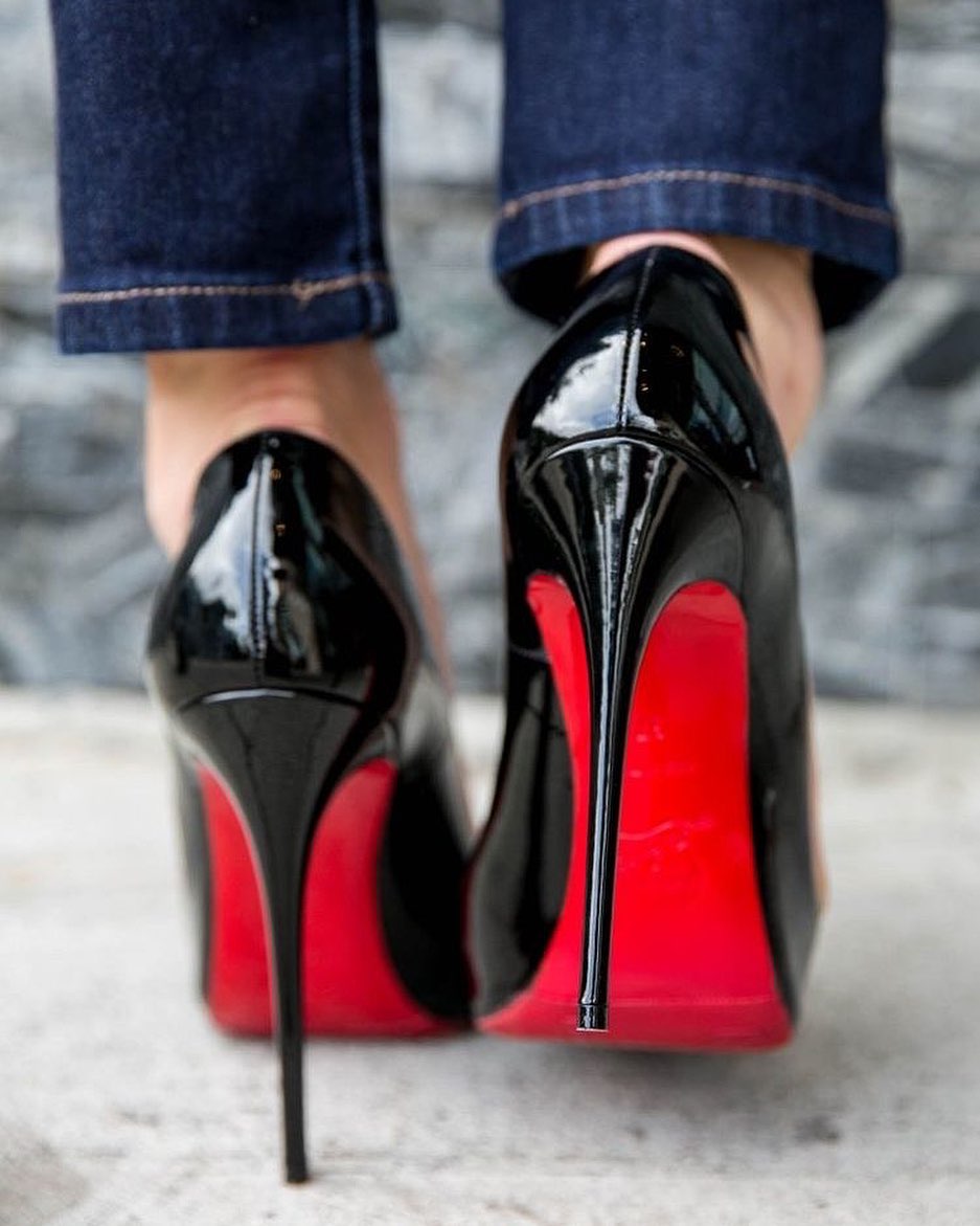 Louboutin solado vermelho é original? Descubra aqui!