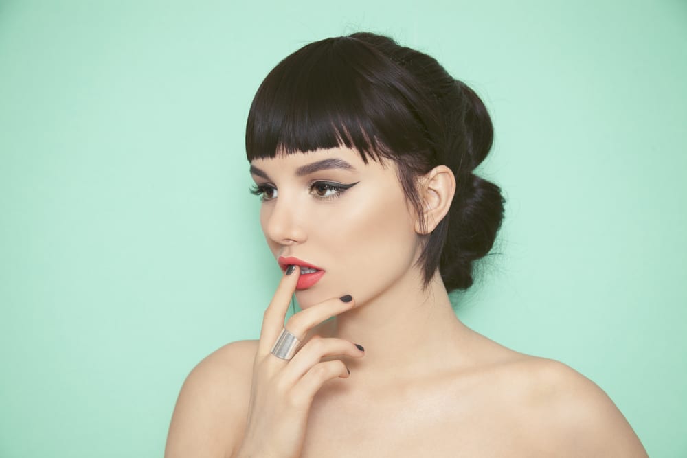 Quer aderir à franja curtas? Veja inspirações e modelos que estão super na moda.