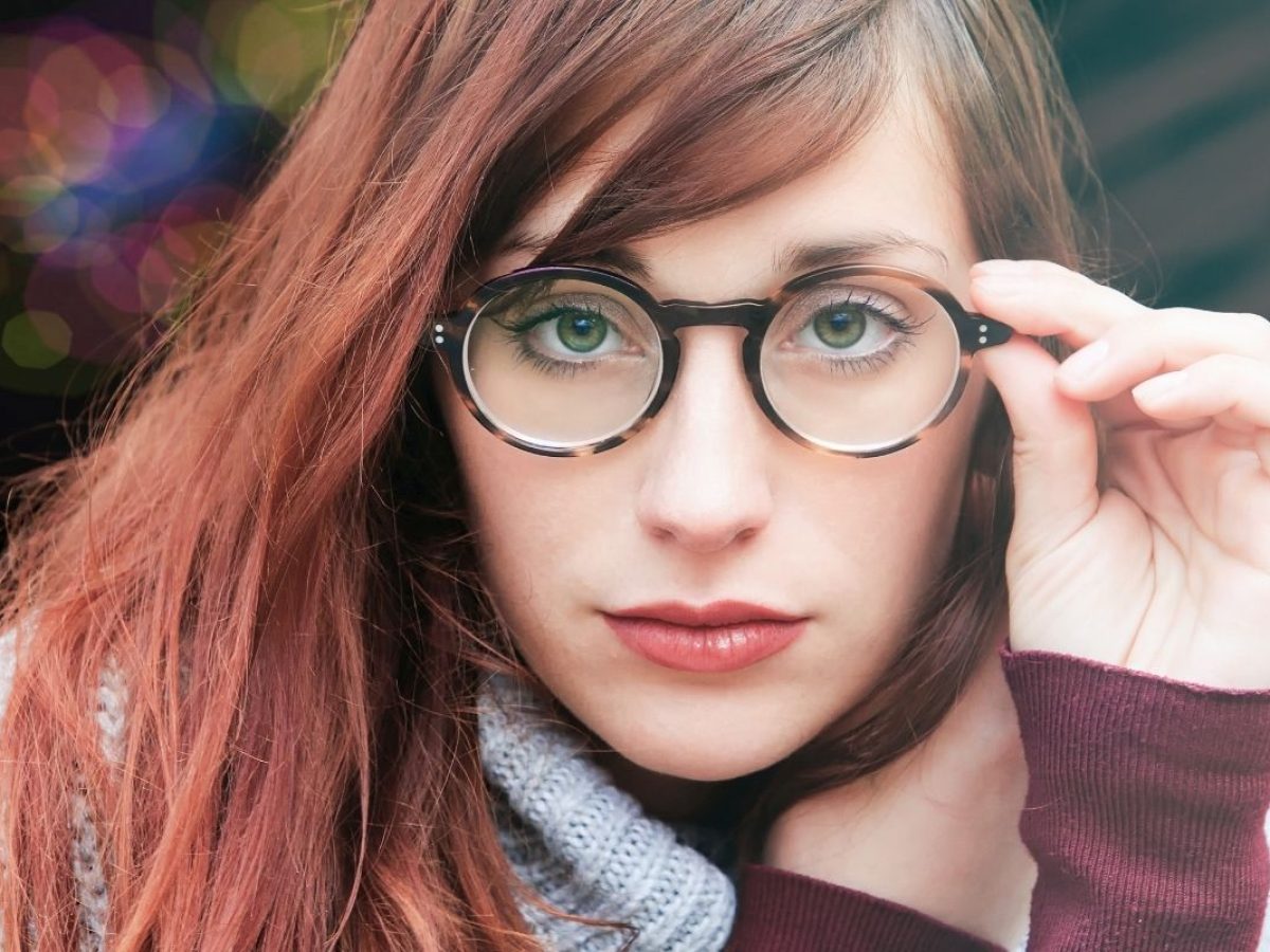 Must-have! Óculos de grau feminino 2024 tendência imperdíveis.