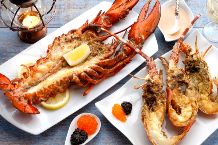 Lagosta: O guia completo para comprar e cozinhar lagosta fresca em casa.