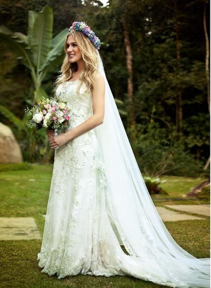 Casamento Fiorella Mattheis: as fotos mais lindas do evento! (Momentos inesquecíveis)