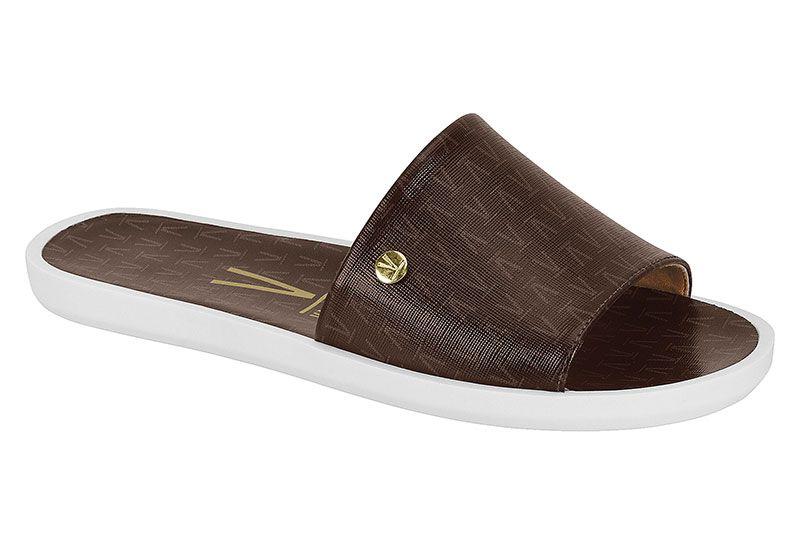 Chinelo slide feminino Vizzano: por que todo mundo ama? (Conheça os segredos do sucesso!)