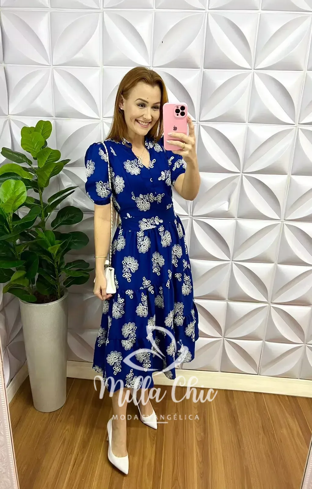 Vestido azul e branco onde encontrar os melhores modelos online
