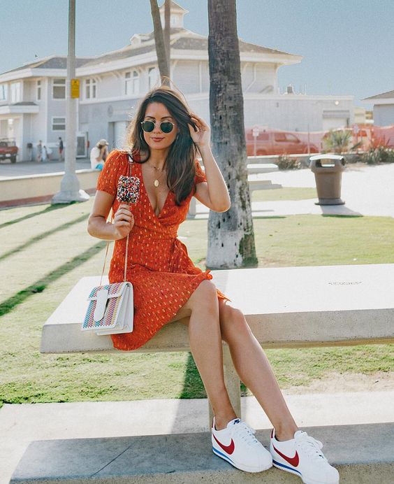 Tenis feminino blogueiras como escolher? (Saiba os 5 passos para acertar na moda!)