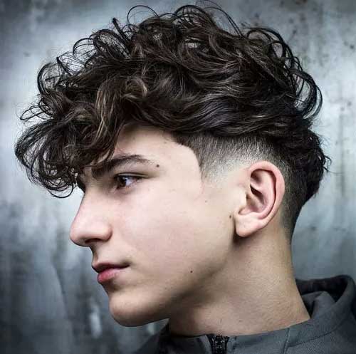 Corte de cabelo masculino com franja lateral é bom? (Benefícios para homens modernos!)