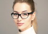 oculos de grau feminino da moda por que usar? (benefícios para seu rosto)